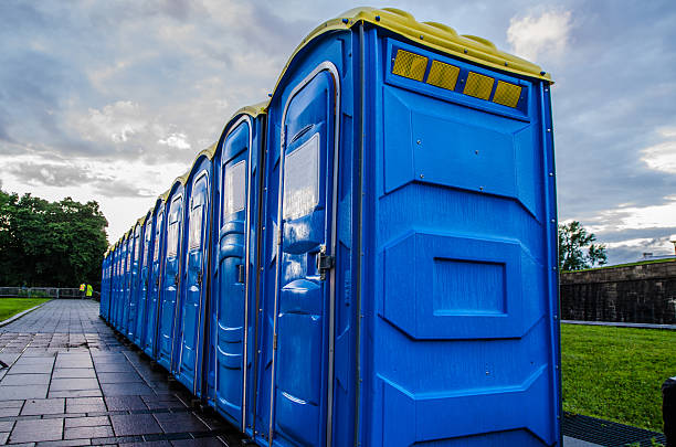 Best Best portable toilet rental  in Hollywood, FL